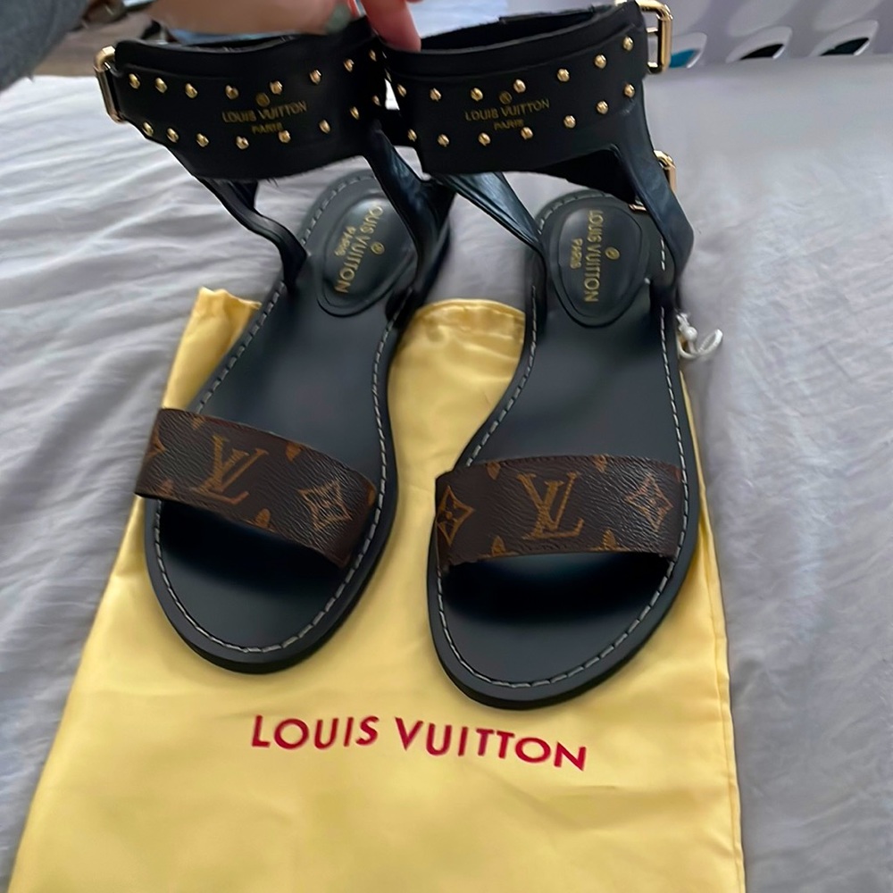 LV Gladiator Sandals & Dust Bag. Size 40.